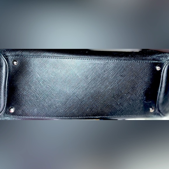 Salvatore Ferragamo Authentic Black Top Handle Bag Saffiano Leather EC - Picture 16 of 16